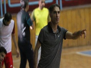 غیاثی: بازیکنان تیم فردوس قم با ۲ روز تمرین وارد لیگ شدند