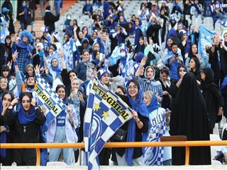 تمجید فیفا از دولت و فوتبال ایران به خاطر حضور زنان در ورزشگاه