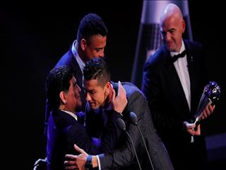 دیگو آرماندو مارادونا آخرین امید رونالدو؛ پرسه ستاره پرتغالی در پس‌کوچه‌های ناپل