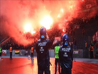 پلیس انگلیس سراغ هواداران فوتبال می‌رود