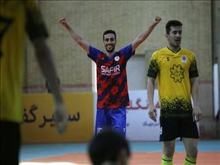 شوک شبانه: بازیکن تیم لیگ برتری فوتسال از تیمش جدا شد