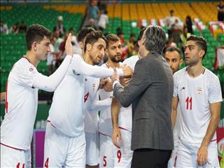 کاپیتان تیم ملی ایران قرقیزستان را عذاب داد/ دنبال شگفتی در جهان هستند