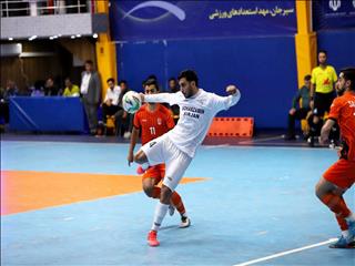 گزارش تصویری دیدار تیم های گهرزمین سیرجان و مس سونگون