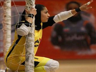 ریحانه فتحه؛ تجسم آرامش، دقت و اطمینان با چهار کلین‌شیت در قاب دروازه نفت امیدیه