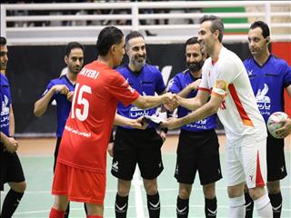 تصاویری از دیدار سن ایچ ساوه و گهر زمین سیرجان