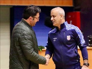 پرافتخارترین سرمربی، سزاوار حمایت و احترام دوچندان است؛ صبر و اتحاد کلید طلایی برای قهرمانی مس سونگون