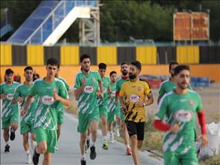 تصاویری از تمرینات هوازی گیتی پسند