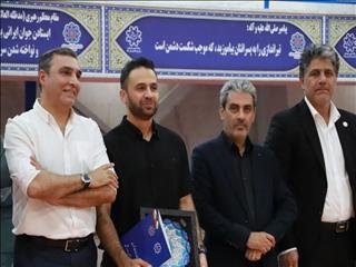 در حاشیه دیدار لیگ برتری؛ از پیشکسوتان ورزش تجلیل شد