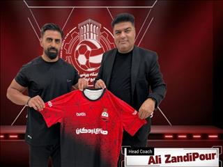 زندی پور سرمربی صنایع اردکان یزد شد