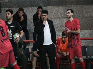 زندی‌پور: مسئولیت شکست را می‌پذیرم / به حمایت هواداران اردکان افتخار می‌کنیم