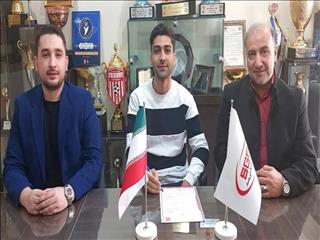 تمدید قرارداد کریمی با گیتی پسند