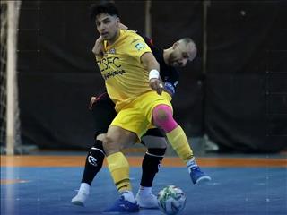 اخراج سختگیرانه دهقان نژاد مقابل دائم پناه مشهد