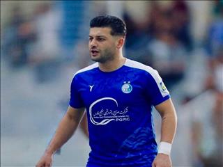 جوان استقلالی در دوراهی ماندن و رفتن؛ عابدی نقل و انتقالات را کنجکاو کرد